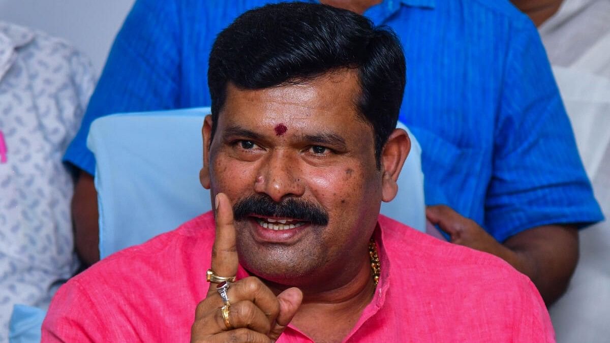 'Don’t cross limits,' Shivaraj Tangadagi tells Maharashtra Ekikaran Samiti