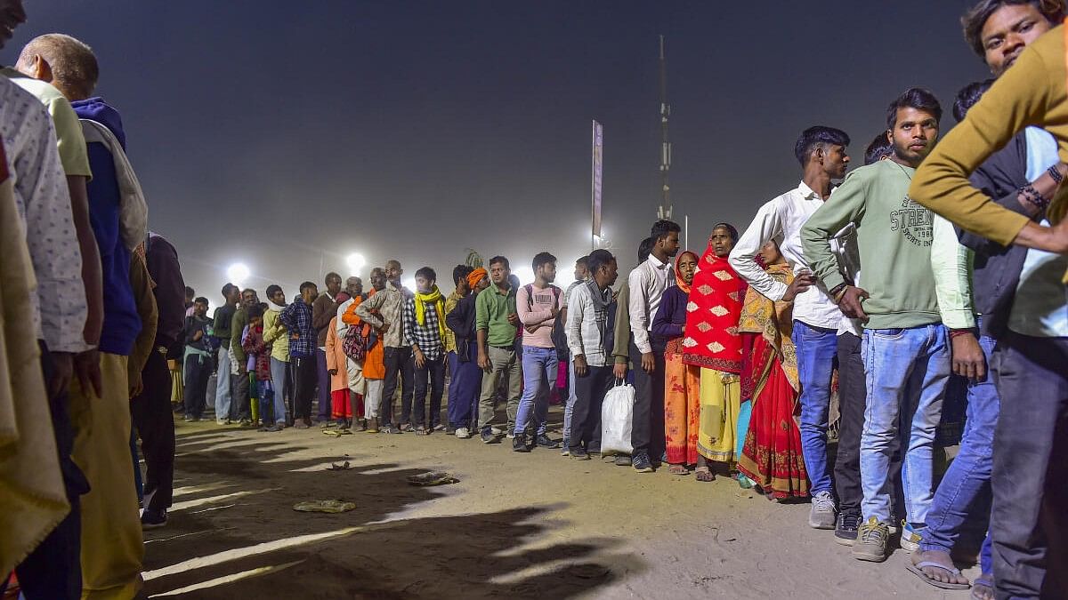 Maha Kumbh: Elaborate arrangements for Mahashivratri 'snan', devotees asked to use ghats close to them