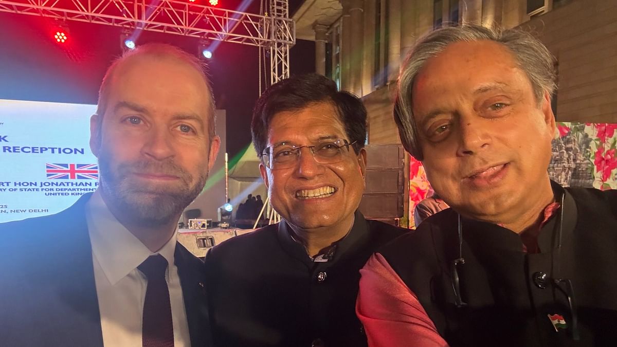 Shashi Tharoor posts selfie with Union minister Piyush Goyal amid rift with Congress