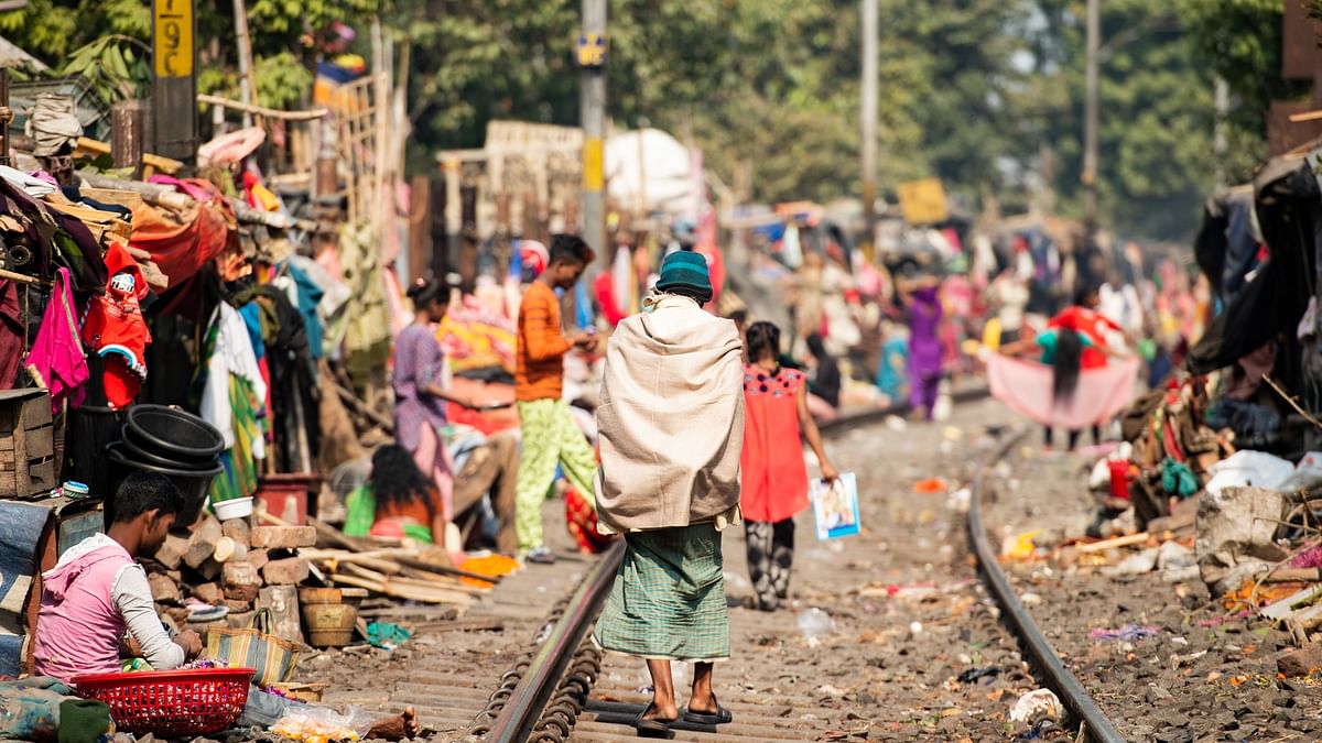 100 crore Indians have no discretionary income to spend: Report