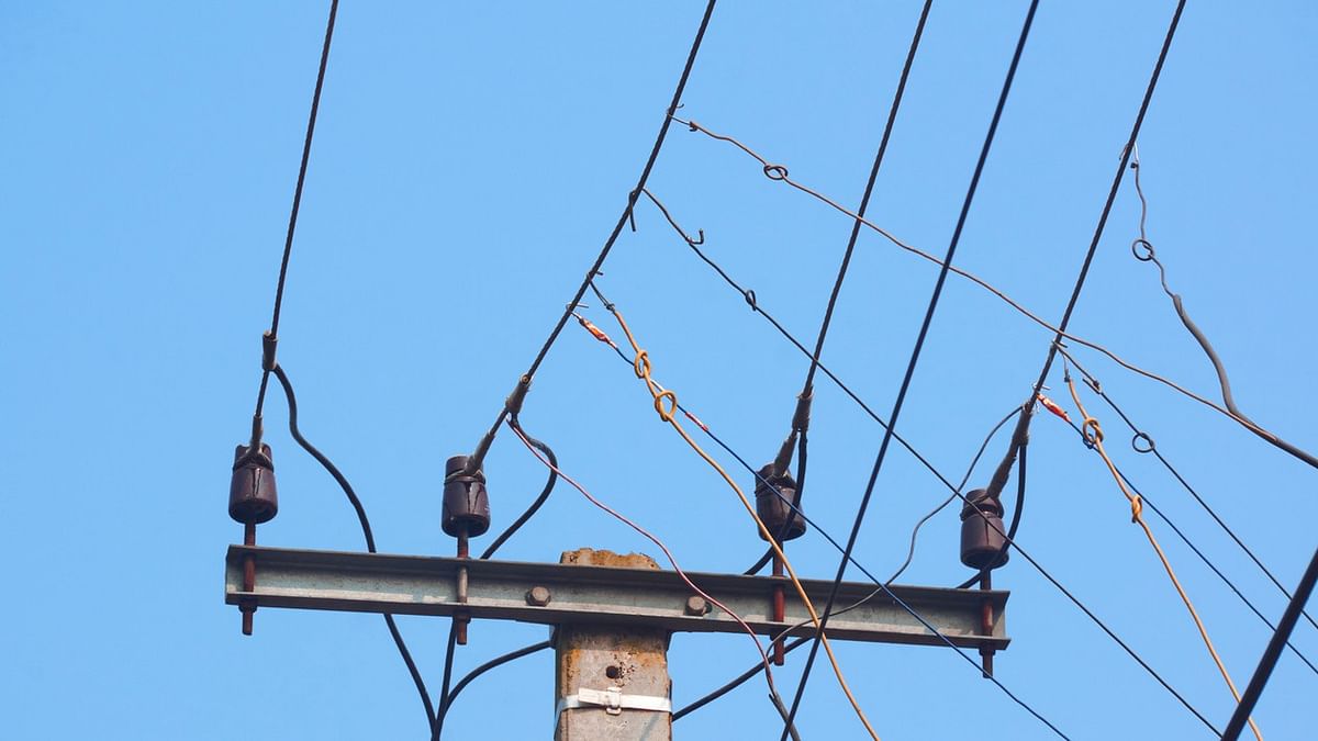 6 booked for Rs 3.25 lakh power theft in Thane