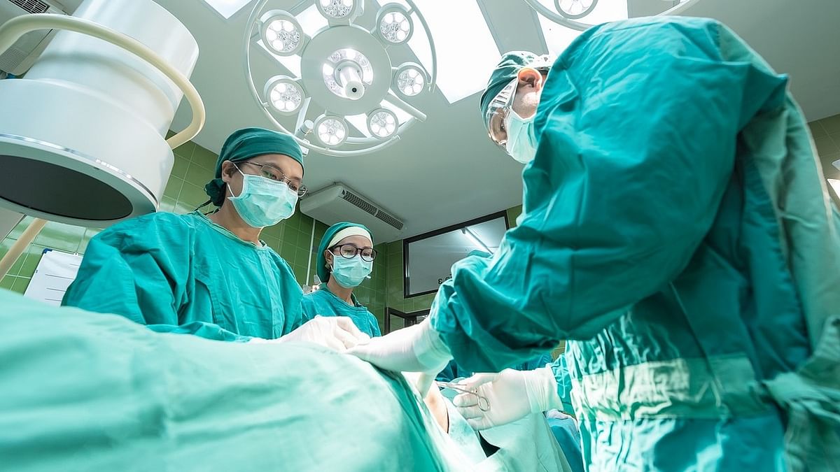 47-year-old Delhi man undergoes rare kidney transplant, now lives with five kidneys